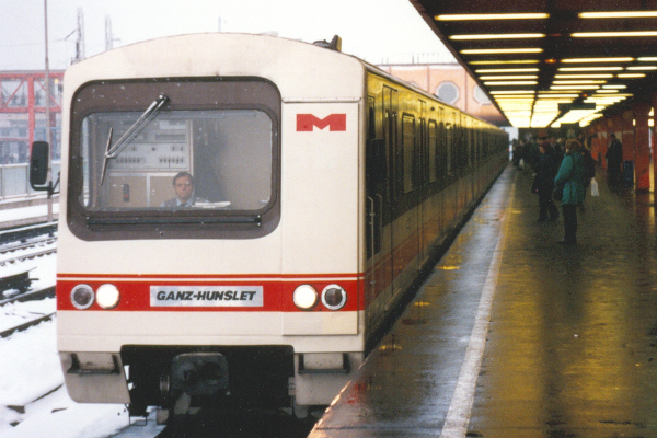 Budapest, Ganz-Hunslet G2, prototípus metró jármű, bélyegkép