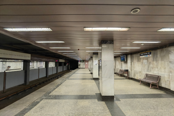 Budapest, M1 metró, Deák Ferenc tér, bélyegkép