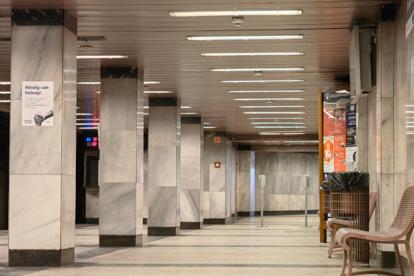 Budapest, M1 metró, Deák Ferenc tér, bélyegkép