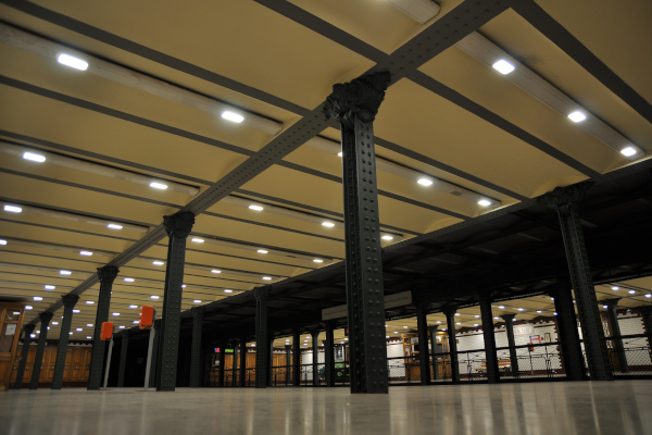 Budapest, M1 metró, Hősök tere, bélyegkép