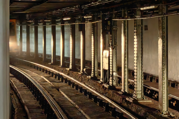 Budapest, M1 metró, Hősök tere, bélyegkép