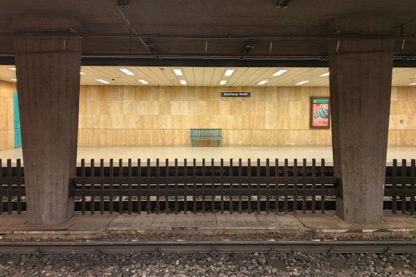 Budapest, M1 metró, Széchenyi fürdő, bélyegkép