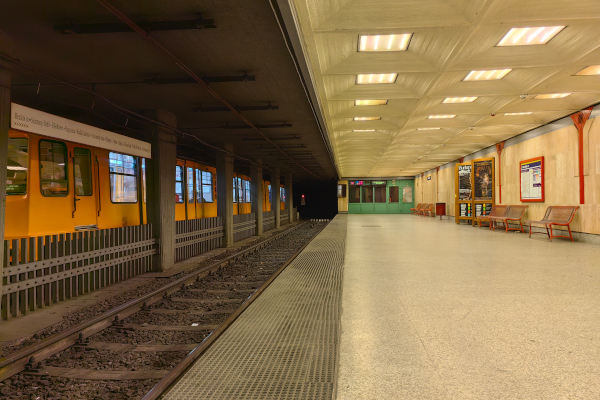 Budapest, M1 metró, Mexikói út, bélyegkép