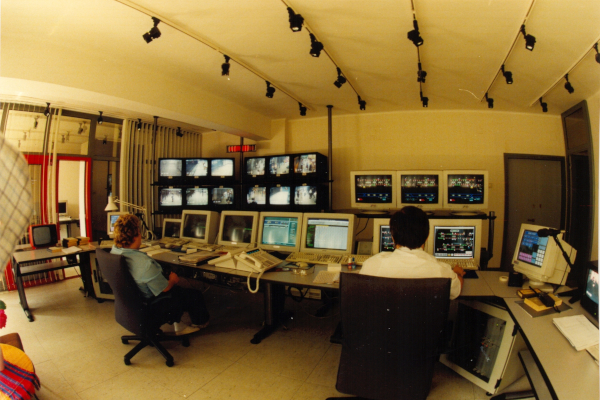 Budapest, M1 metró, Mexikói út, KFM, Központi Forgalmi Menetirányító, bélyegkép