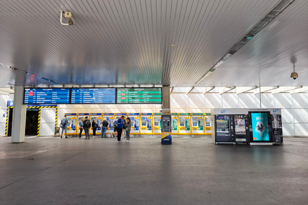 Budapest, M2 metró, Déli pályaudvar, bélyegkép