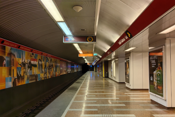 Budapest, M2 metró, Széll Kálmán tér, bélyegkép