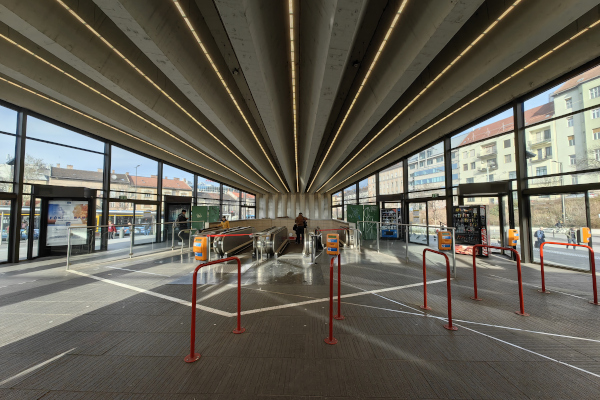 Budapest, M2 metró, Széll Kálmán tér, bélyegkép