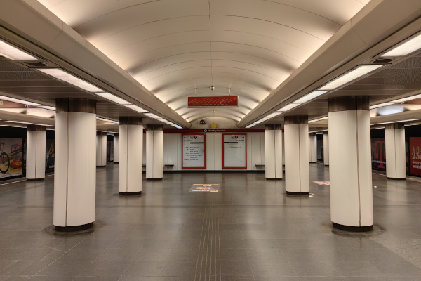 Budapest, M2 metró, Batthyány tér, bélyegkép