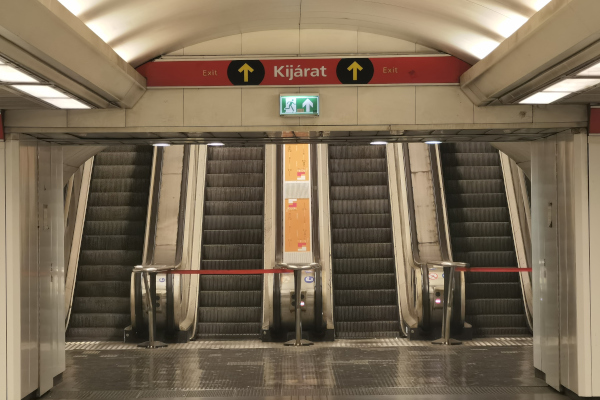 Budapest, M2 metró, Batthyány tér, bélyegkép