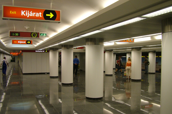 Budapest, M2 metró, Batthyány tér, bélyegkép