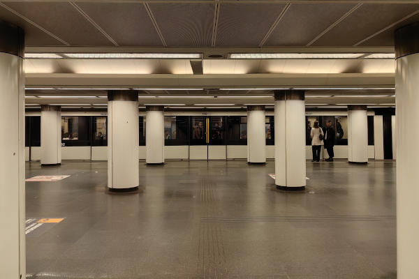 Budapest, M2 metró, Batthyány tér, bélyegkép