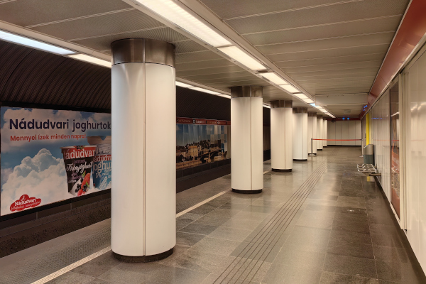 Budapest, M2 metró, Batthyány tér, bélyegkép