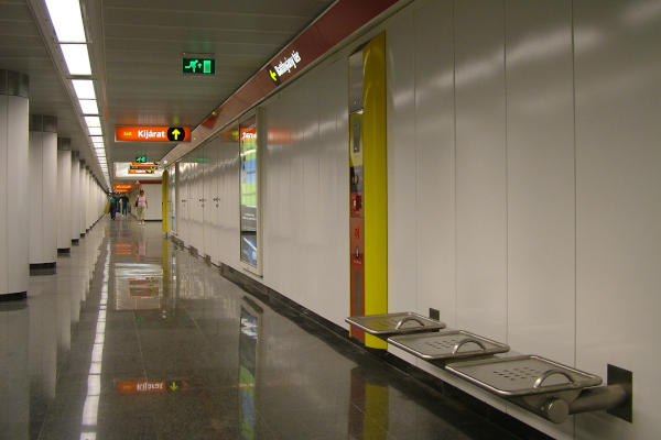Budapest, M2 metró, Batthyány tér, bélyegkép