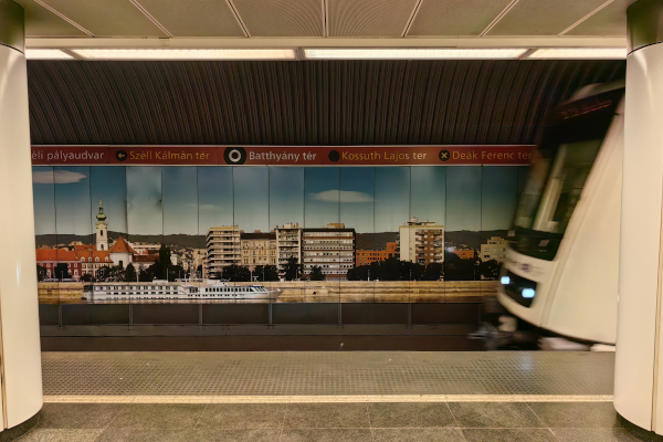 Budapest, M2 metró, Batthyány tér, bélyegkép