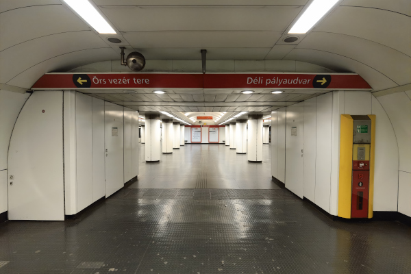 Budapest, M2 metró, Batthyány tér, bélyegkép