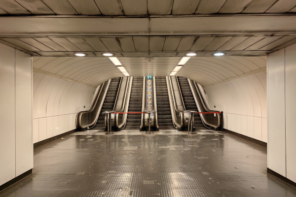 Budapest, M2 metró, Batthyány tér, bélyegkép