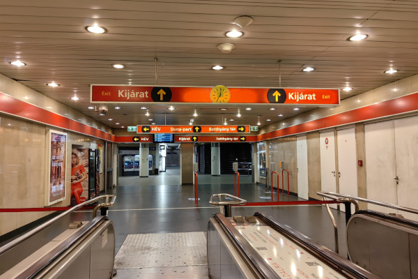 Budapest, M2 metró, Batthyány tér, bélyegkép