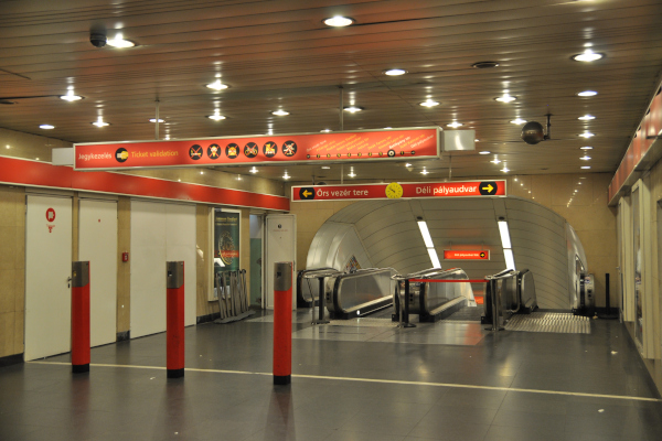 Budapest, M2 metró, Batthyány tér, bélyegkép