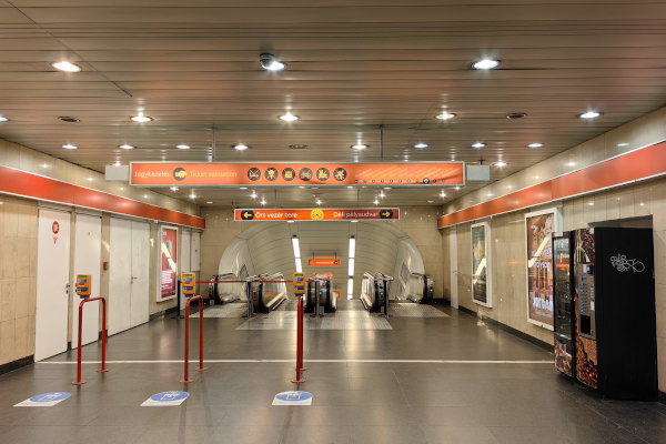 Budapest, M2 metró, Batthyány tér, bélyegkép