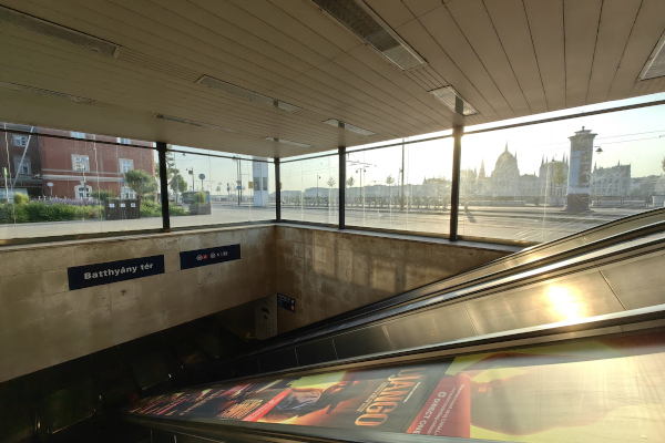 Budapest, M2 metró, Batthyány tér, bélyegkép