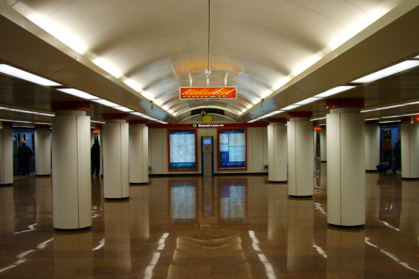 Budapest, M2 metró, Kossuth Lajos tér, bélyegkép