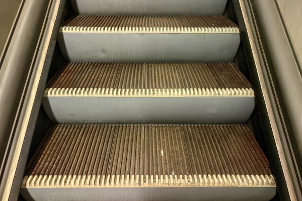 Budapest, M2 metró, Kossuth Lajos tér, bélyegkép