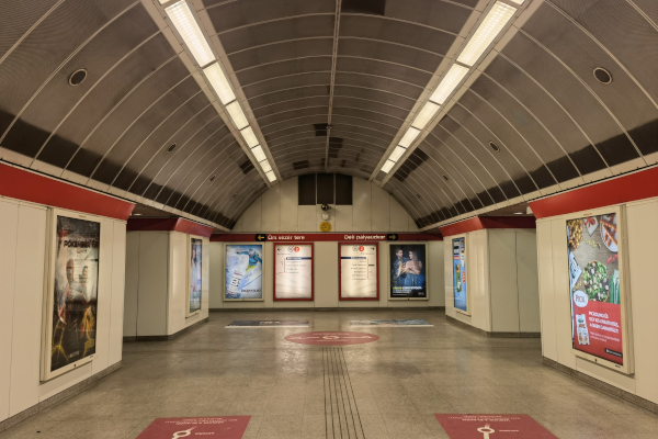 Budapest, M2 metró, Blaha Lujza tér, bélyegkép