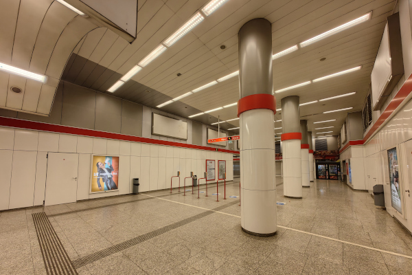Budapest, M2 metró, Keleti pályaudvar, bélyegkép