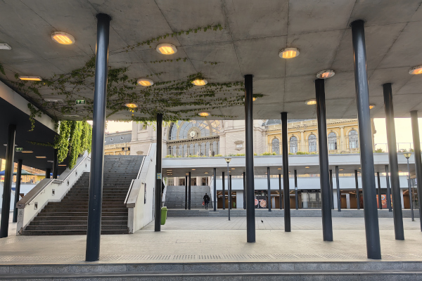 Budapest, M2 metró, Keleti pályaudvar, bélyegkép