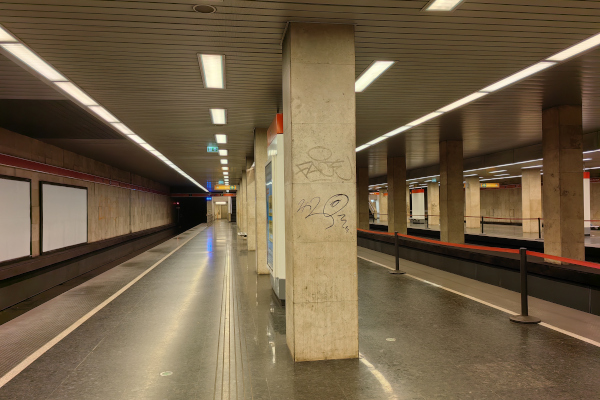 Budapest, M2 metró, Puskás Ferenc stadion, bélyegkép