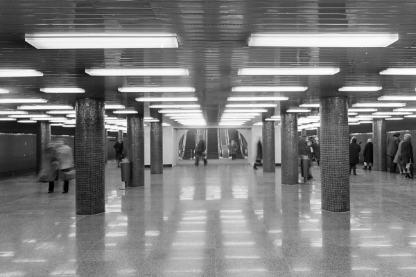 Budapest, M2 metró, Kossuth Lajos tér, bélyegkép