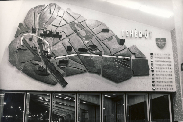 Budapest, M2 metró, Örs vezér tere, bélyegkép