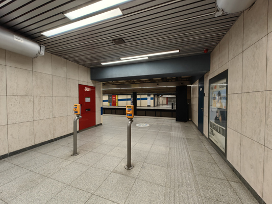 Budapest, M3 metró, Gyöngyösi utca, bélyegkép