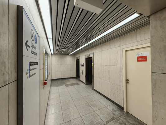 Budapest, M3 metró, Gyöngyösi utca, bélyegkép