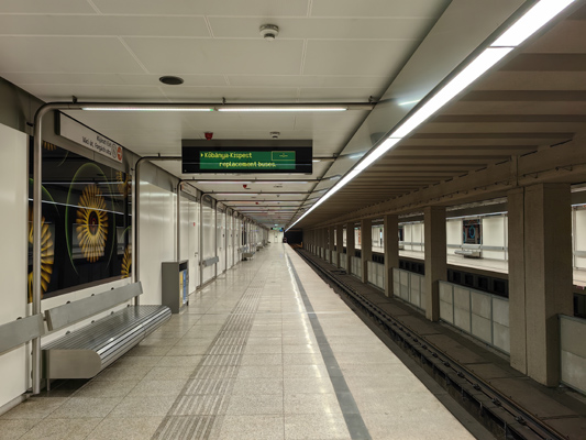 Budapest, M3 metró, Forgách utca, bélyegkép