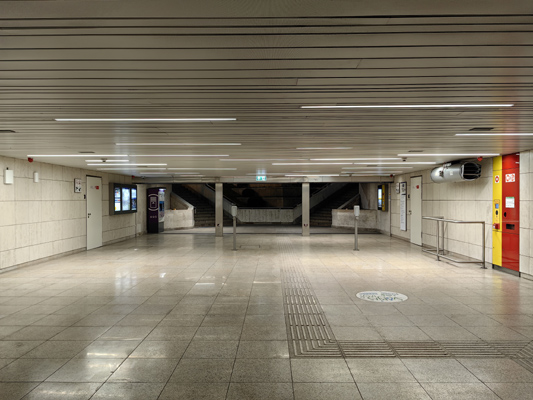 Budapest, M3 metró, Forgách utca, bélyegkép