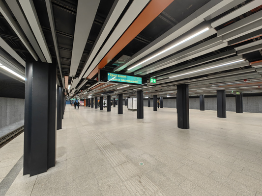 Budapest, M3 metró, Nyugati pályaudvar, bélyegkép