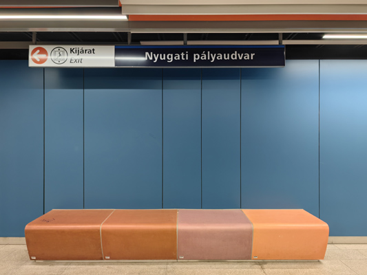 Budapest, M3 metró, Nyugati pályaudvar, bélyegkép