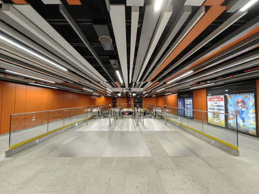 Budapest, M3 metró, Nyugati pályaudvar, bélyegkép