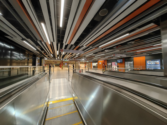 Budapest, M3 metró, Nyugati pályaudvar, bélyegkép