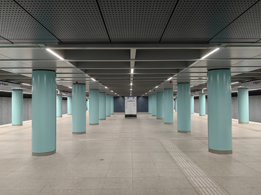 Budapest, M3 metró, Arany János utca, bélyegkép