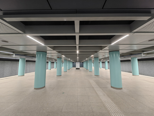 Budapest, M3 metró, Arany János utca, bélyegkép