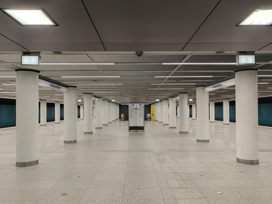 Budapest, M3 metró, Deák Ferenc tér, bélyegkép
