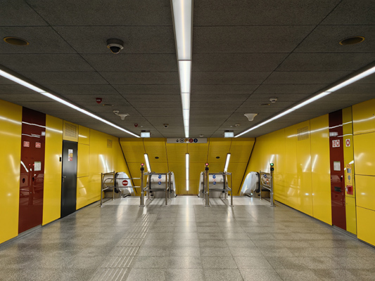 Budapest, M3 metró, Deák Ferenc tér, bélyegkép