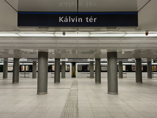 Budapest, M3 metró, Kálvin tér, bélyegkép
