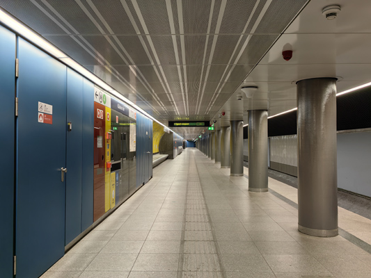 Budapest, M3 metró, Kálvin tér, bélyegkép