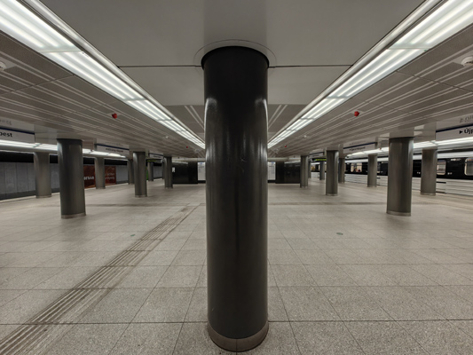 Budapest, M3 metró, Kálvin tér, bélyegkép