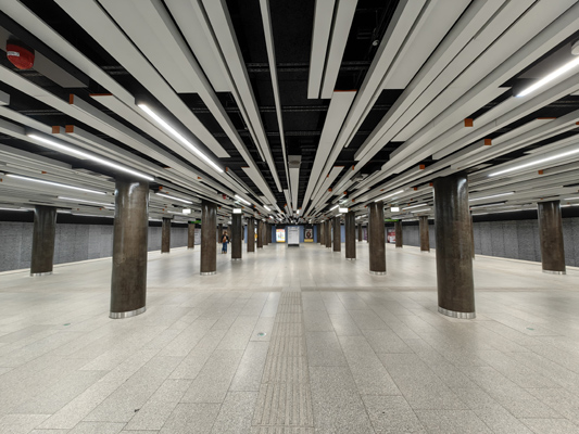 Budapest, M3 metró, Corvin-negyed, bélyegkép