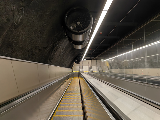 Budapest, M3 metró, Semmelweis Klinikák, bélyegkép