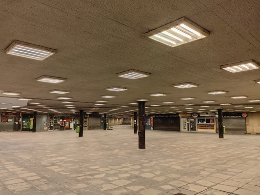 Budapest, M3 metró, Nagyvárad tér, bélyegkép